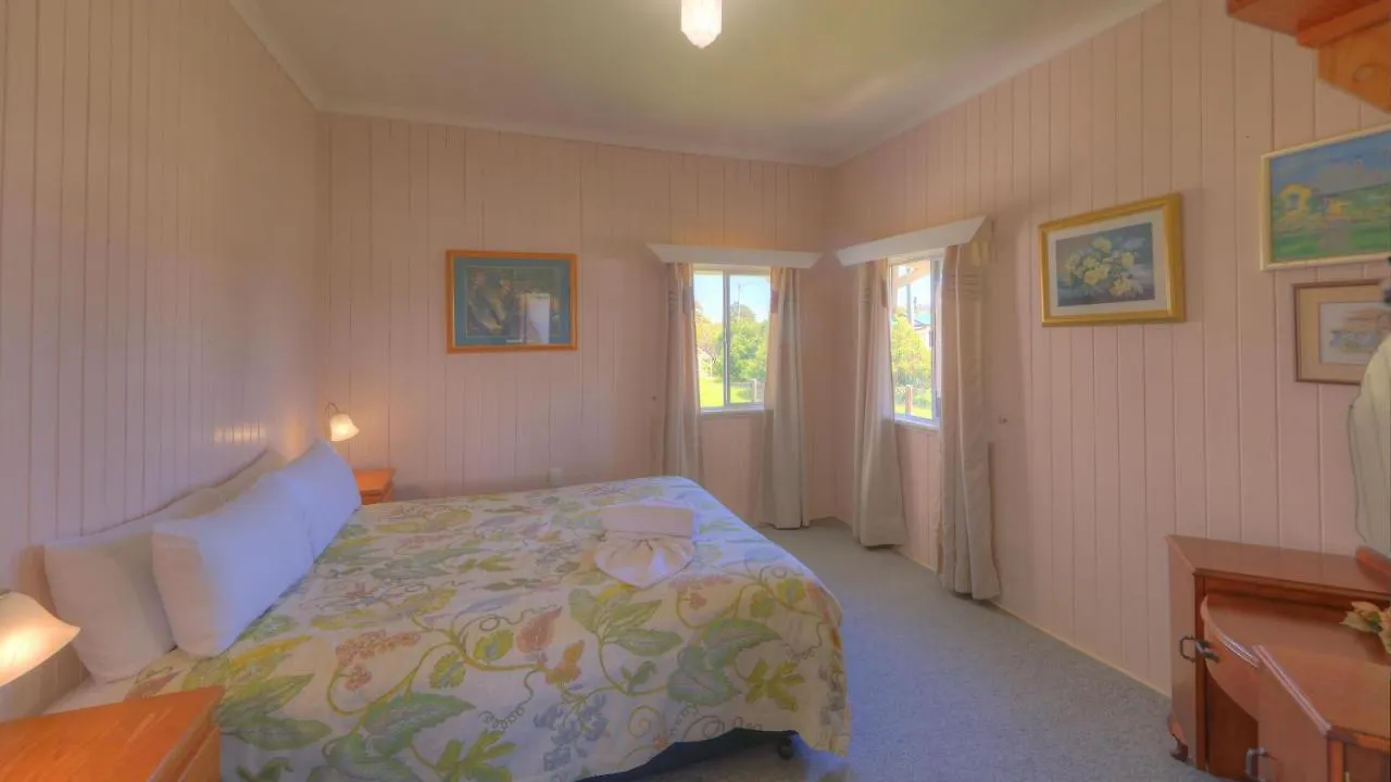 The Vines Motel & Cottages Stanthorpe 4*,  Australia
