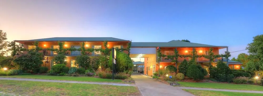 The Vines Motel & Cottages Stanthorpe
